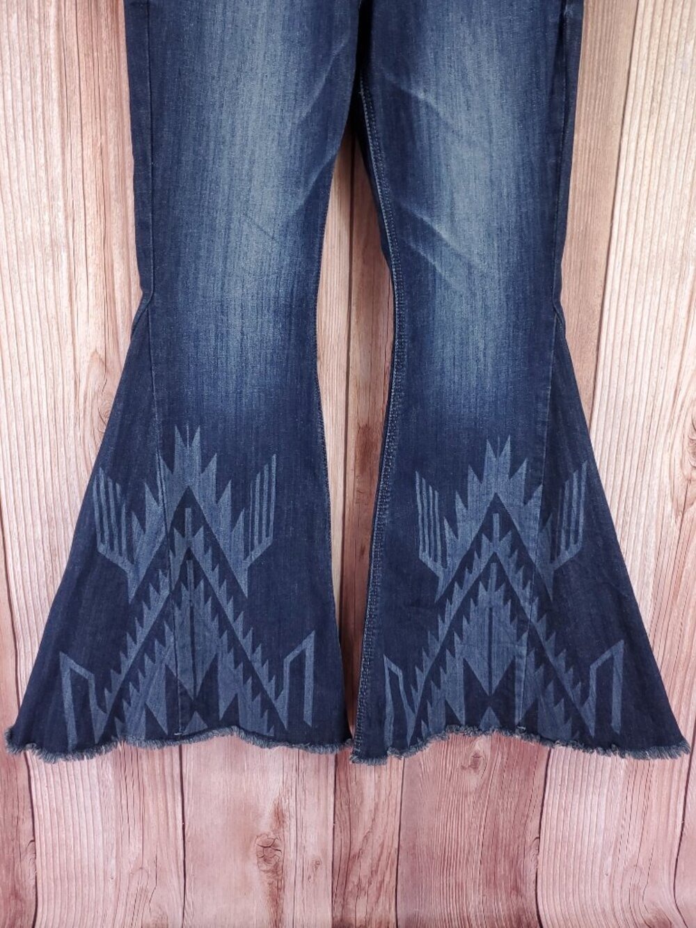 Ariat Chimayo Collection High Rise Flare Jeans Womens 31R Extreme Bell Bottom - Picture 5 of 16